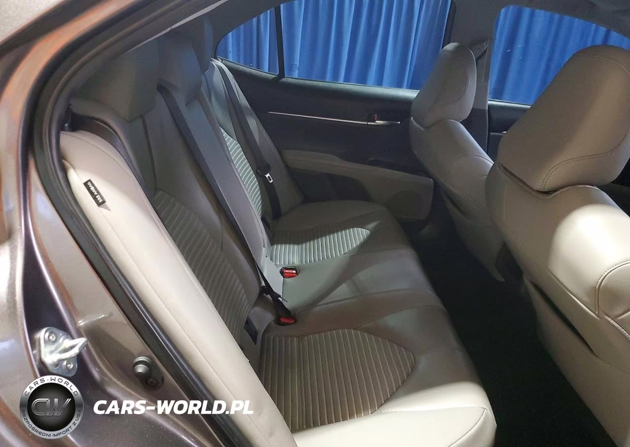 2022 Toyota Camry Hybrid Se VIN:4T1S31AK0NU583722 - 10