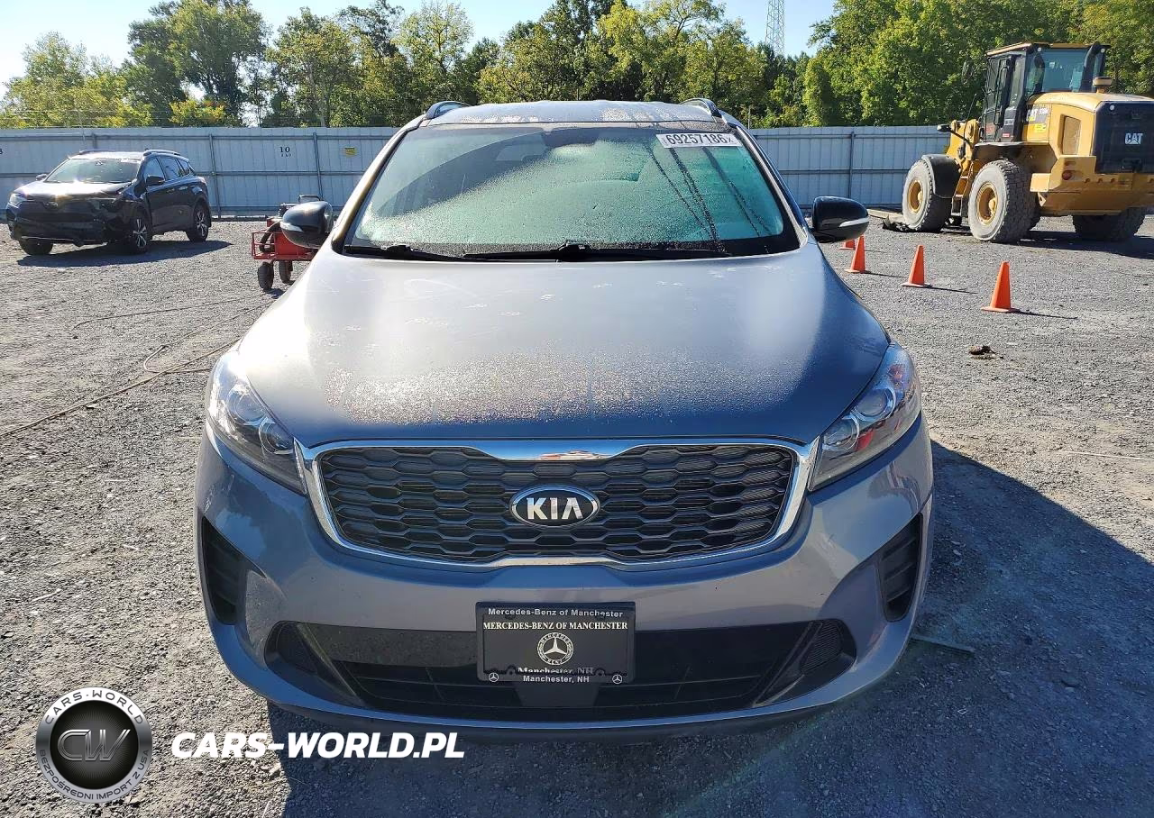 2020 Kia Sorento S VIN:5XYPGDA57LG642919 - 5