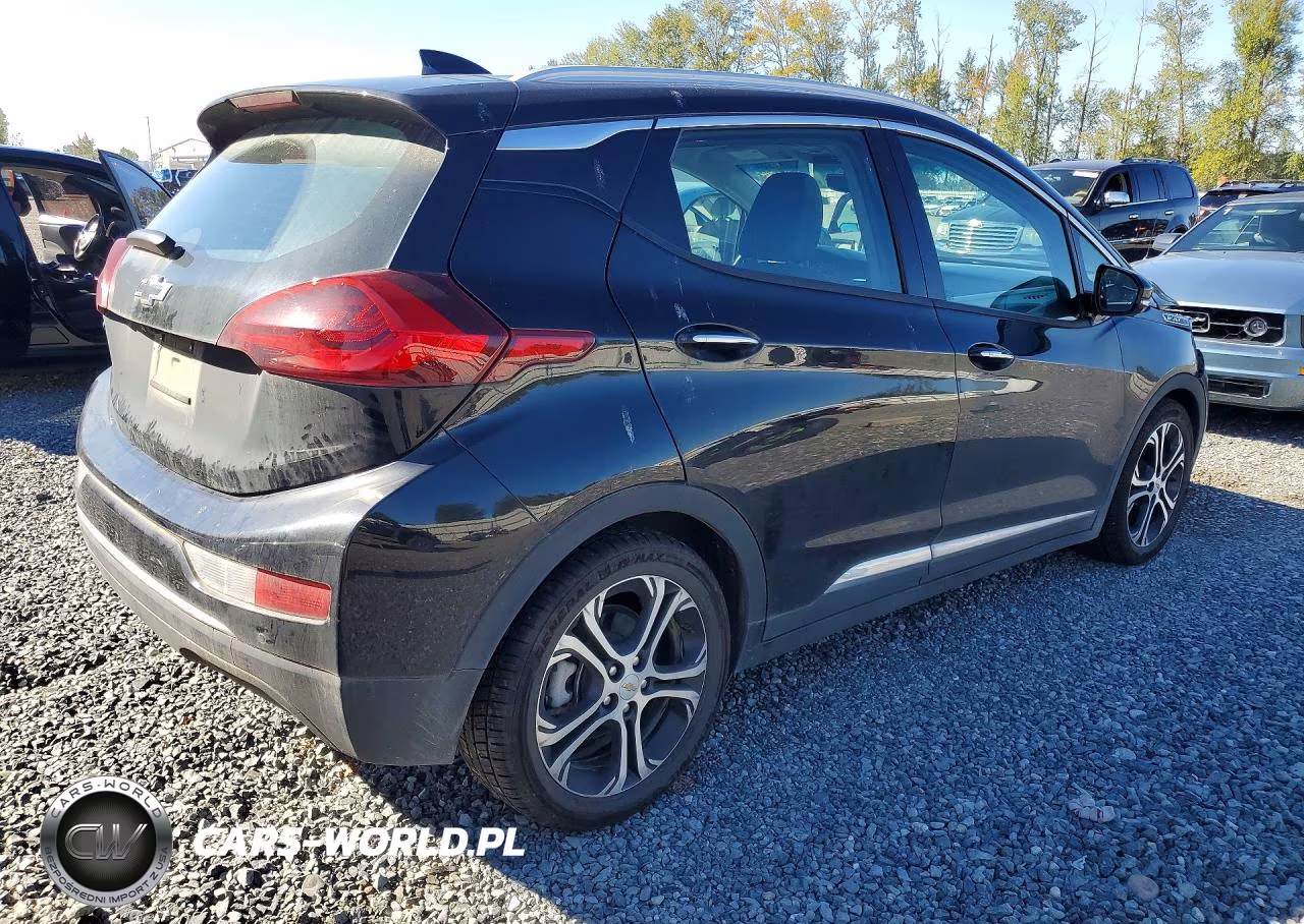 2020 Chevrolet Bolt Ev Premier VIN:1G1FZ6S0XL4147626 - 3