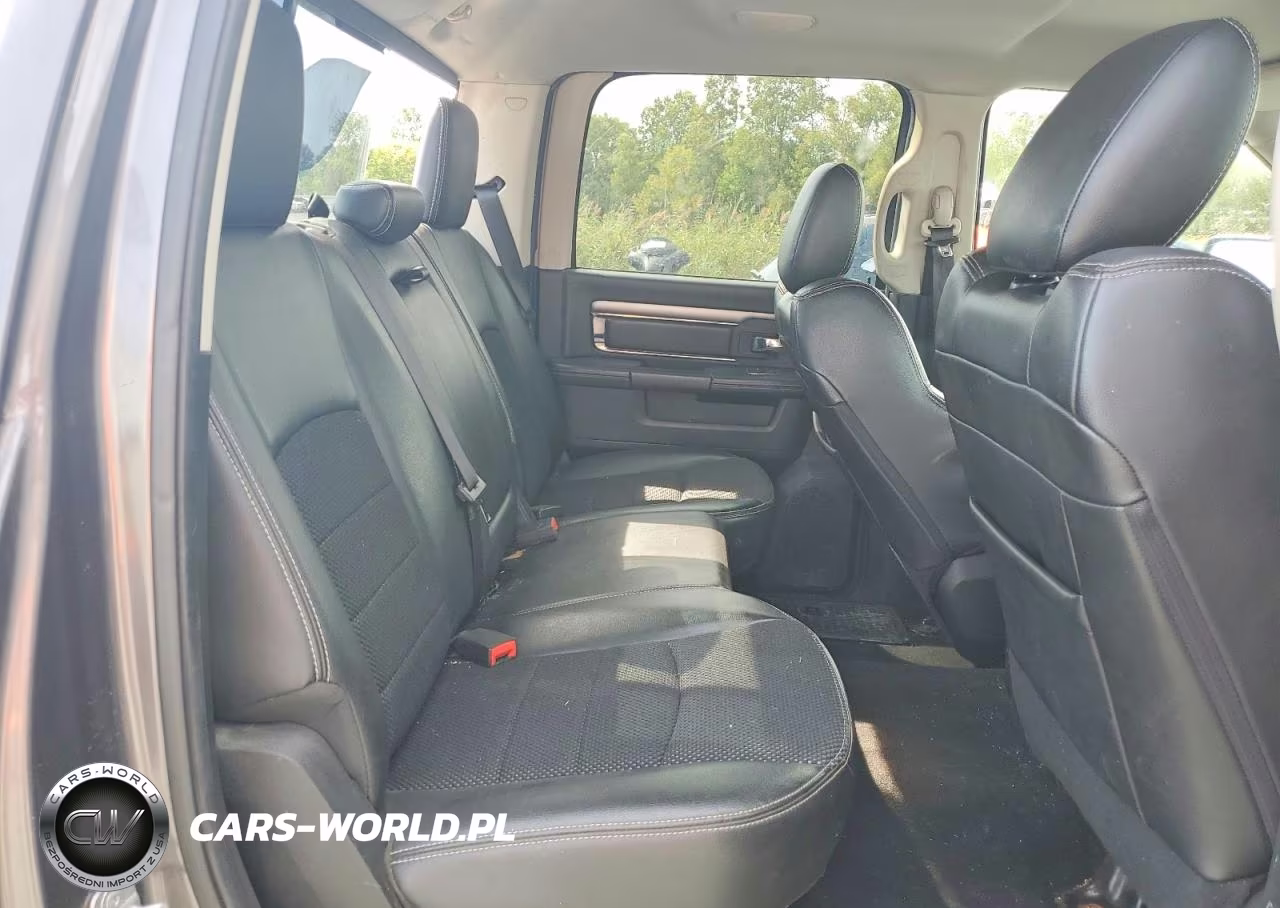 2014 Ram 1500 Sport VIN:1C6RR6MT2ES364637 - 10
