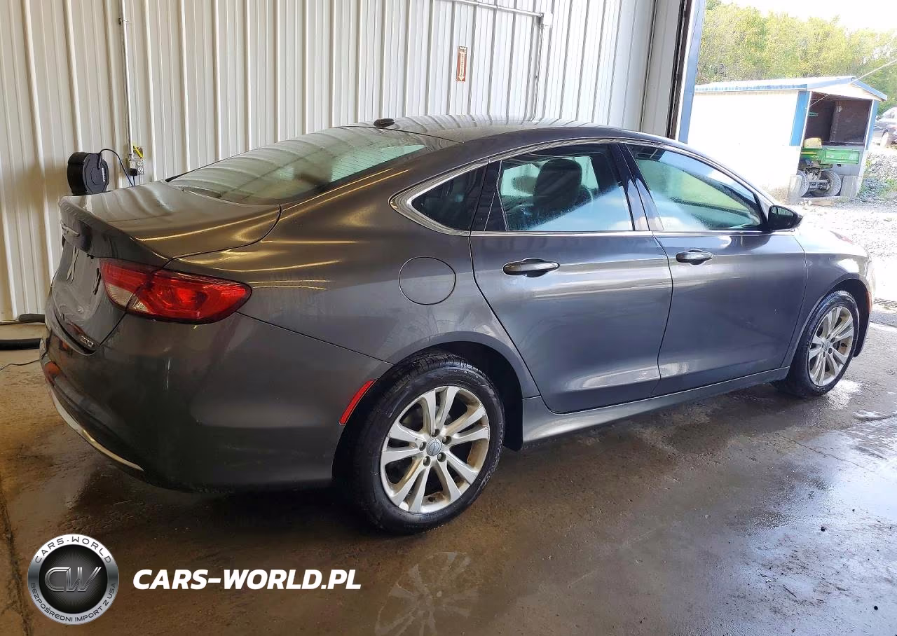 2015 Chrysler 200 Limited VIN:1C3CCCAB2FN705002 - 3