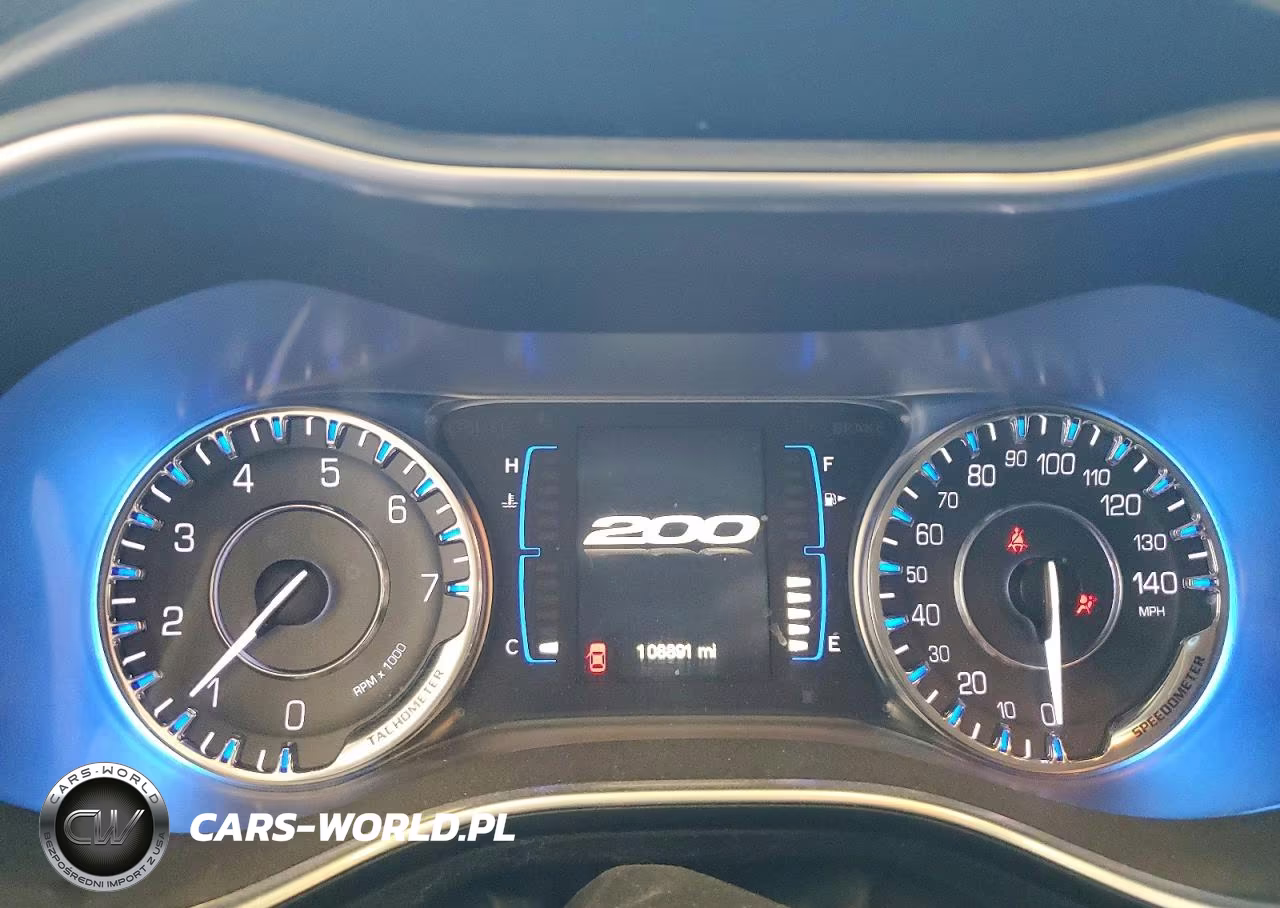 2015 Chrysler 200 Limited VIN:1C3CCCAB2FN705002 - 9