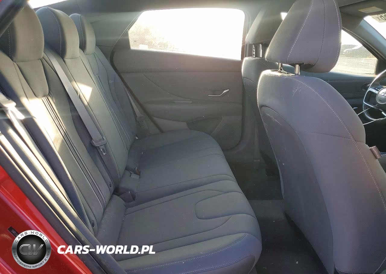2023 Hyundai Elantra Sel VIN:5NPLS4AG1PH116766 - 10