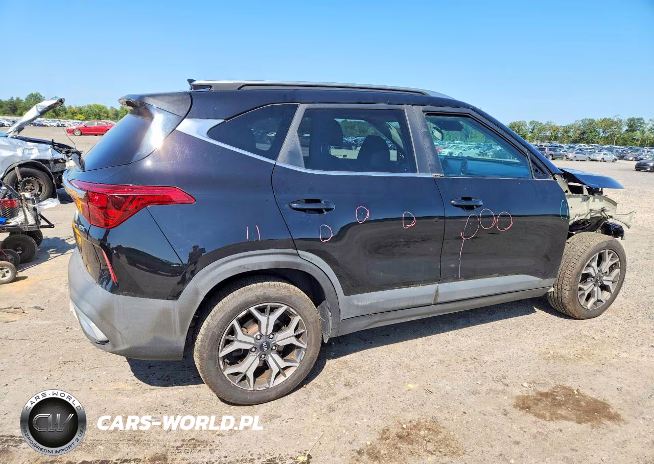 2021 Kia Seltos Ex VIN:KNDERCAAXM7130112 - 3