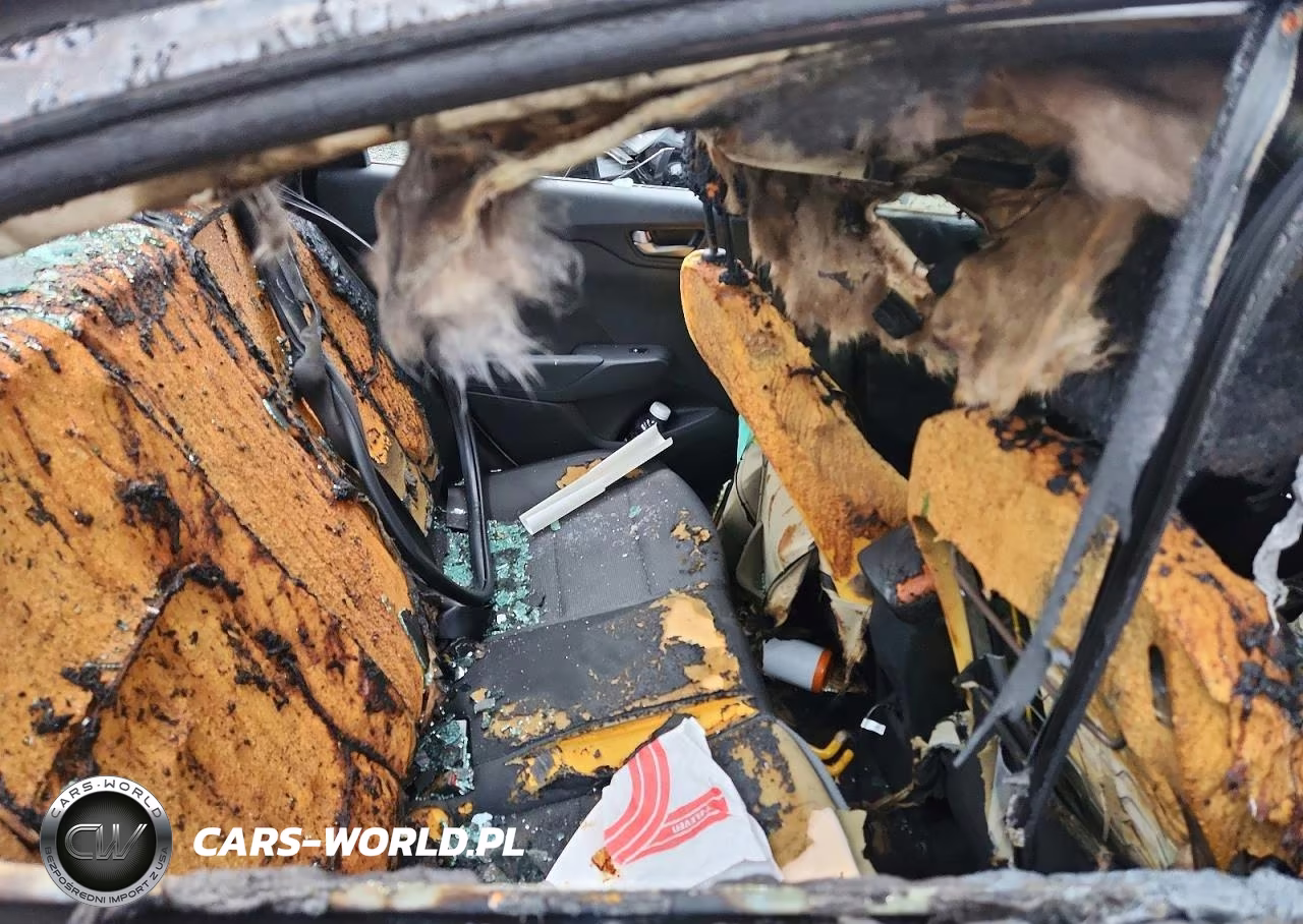 2019 Hyundai Accent Sel VIN:3KPC24A33KE066320 - 10