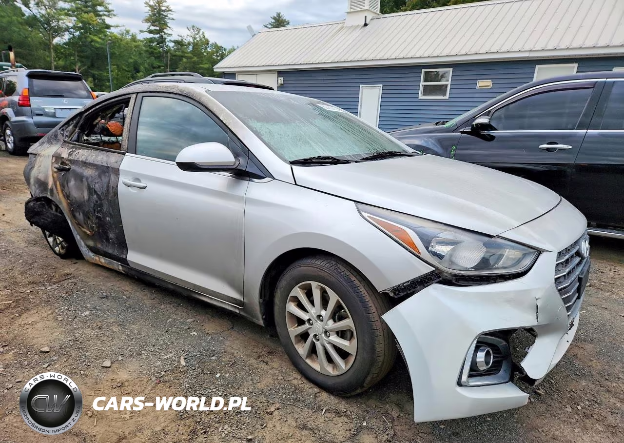 2019 Hyundai Accent Sel VIN:3KPC24A33KE066320 - 4