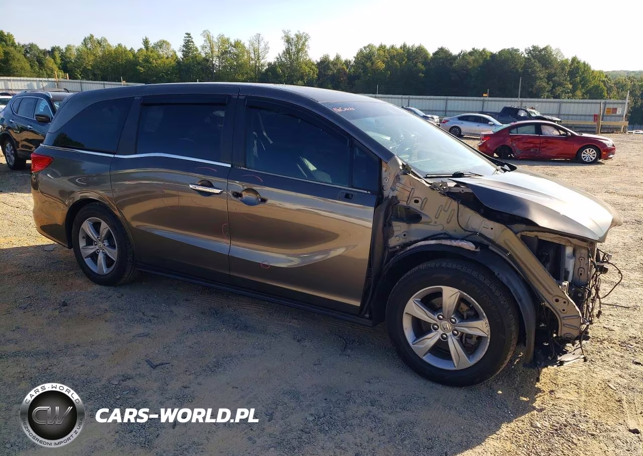 2018 Honda Odyssey Exl VIN:5FNRL6H75JB012182 - 4