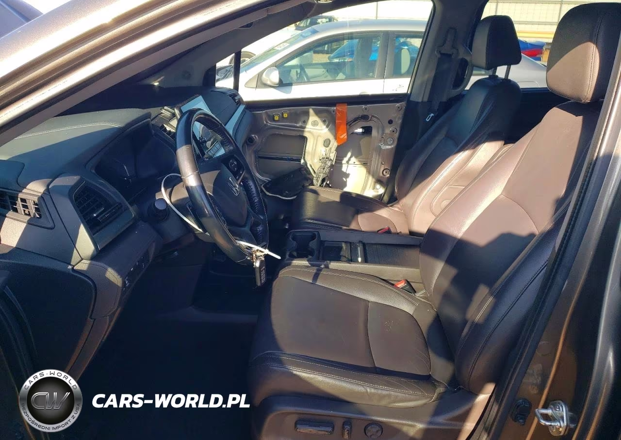 2018 Honda Odyssey Exl VIN:5FNRL6H75JB012182 - 7