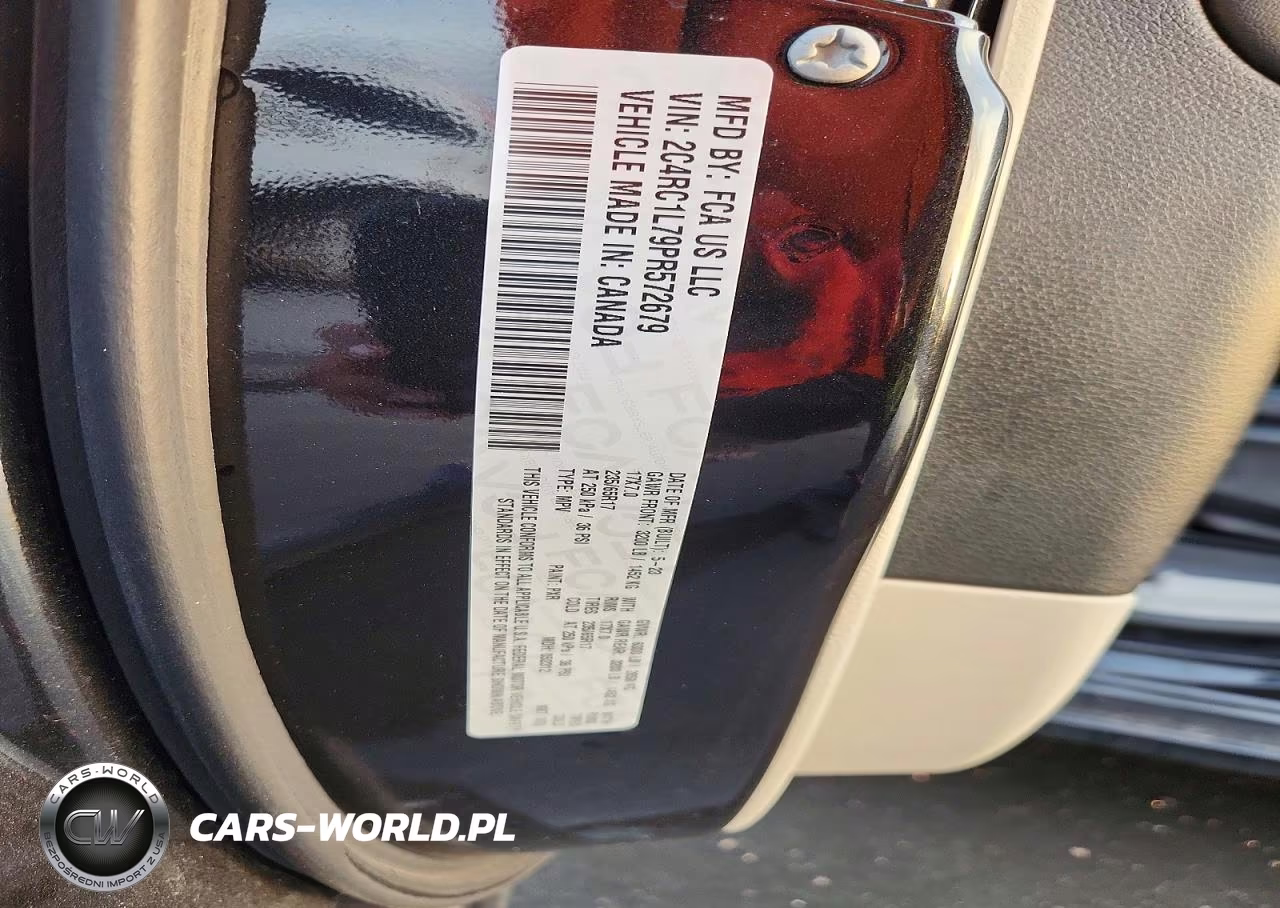 2023 Chrysler Pacifica Hybrid Touring L VIN:2C4RC1L79PR572679 - 13