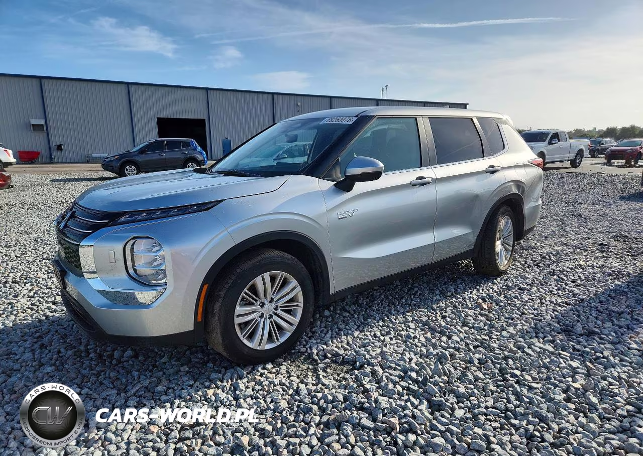 2024 Mits Outlander Phev – zdjęcie 1 z 13