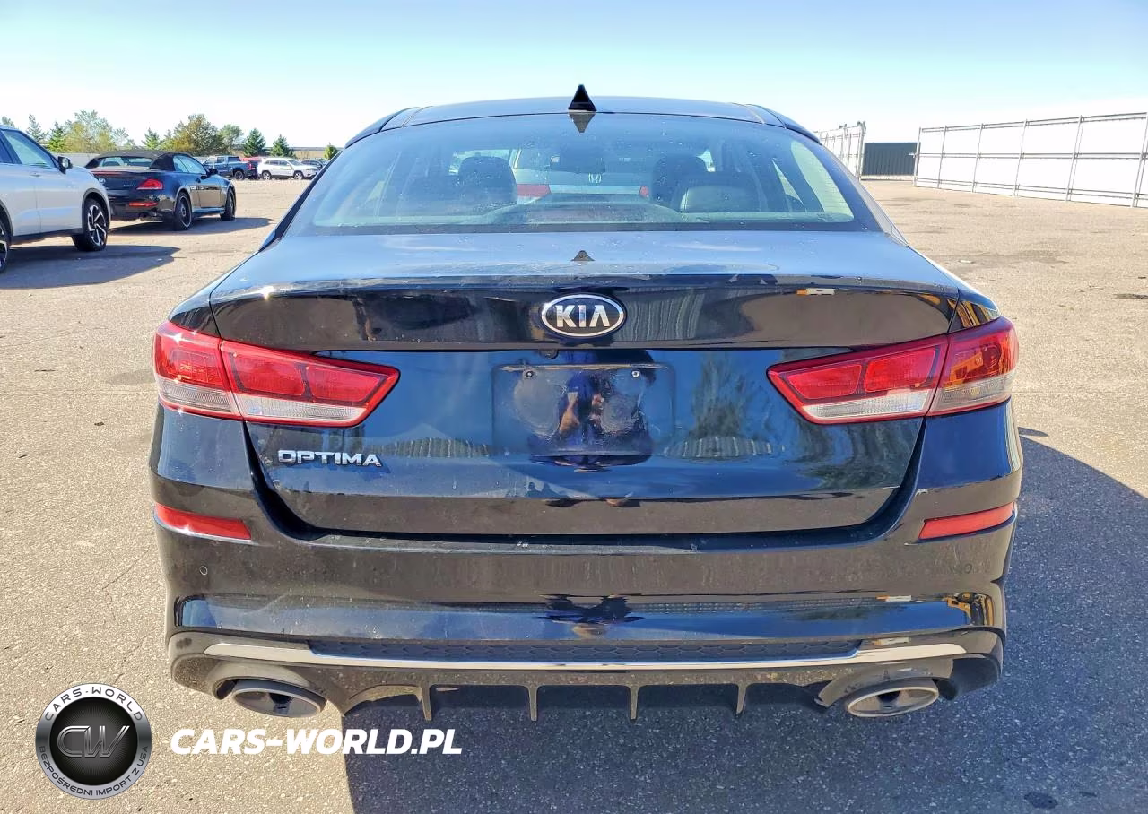 2020 Kia Optima Special Edition VIN:5XXGT4L34LG447596 - 6