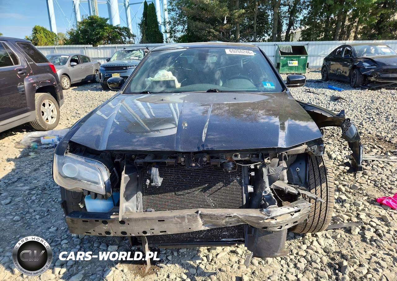 2018 Chrysler 300 S VIN:2C3CCABG2JH234226 - 5
