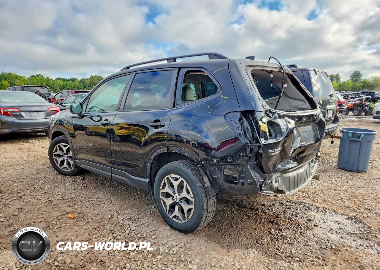 2021 Subaru Forester Premium VIN:JF2SKAFC7MH492741 - 2