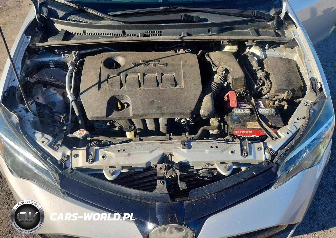 2018 Toyota Corolla Le VIN:2T1BURHE8JC006623 - 11