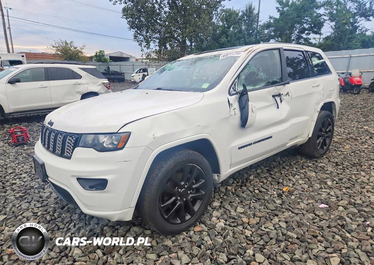 2019 Jeep Grand Cherokee Laredo VIN:1C4RJFAG7KC809404 - 1