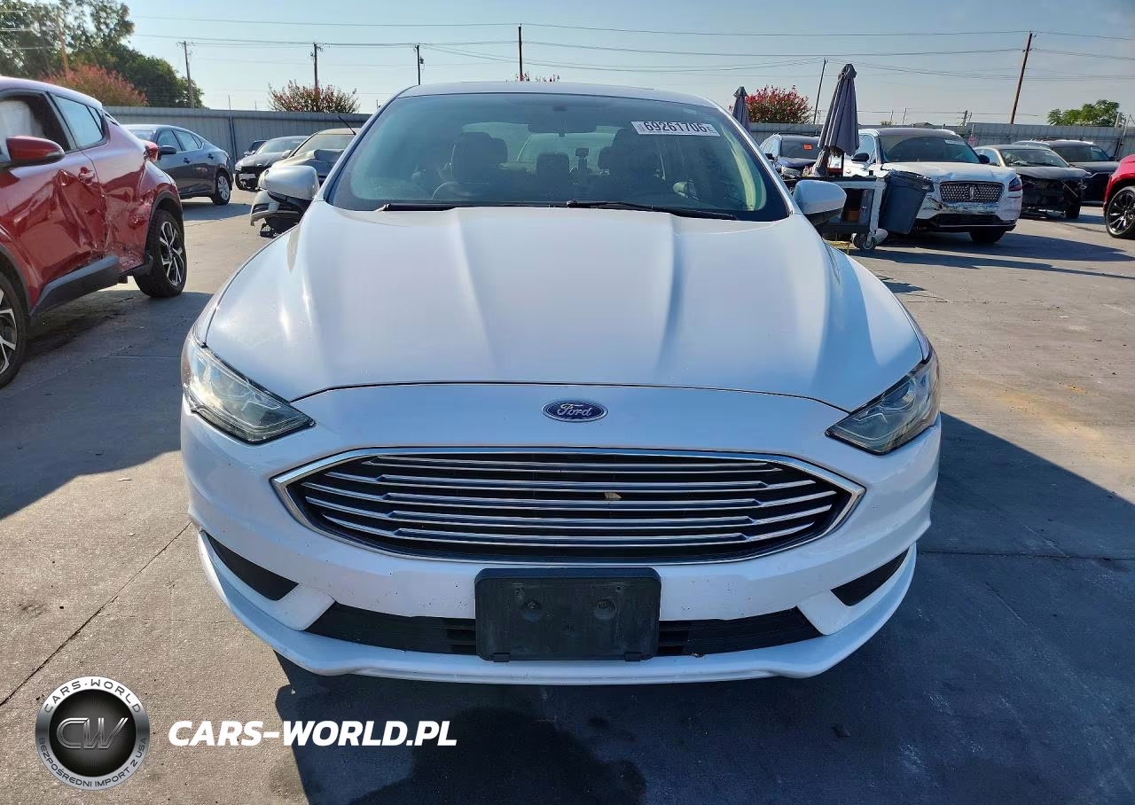 2017 Ford Fusion Se Hybrid VIN:3FA6P0LU3HR287856 - 5