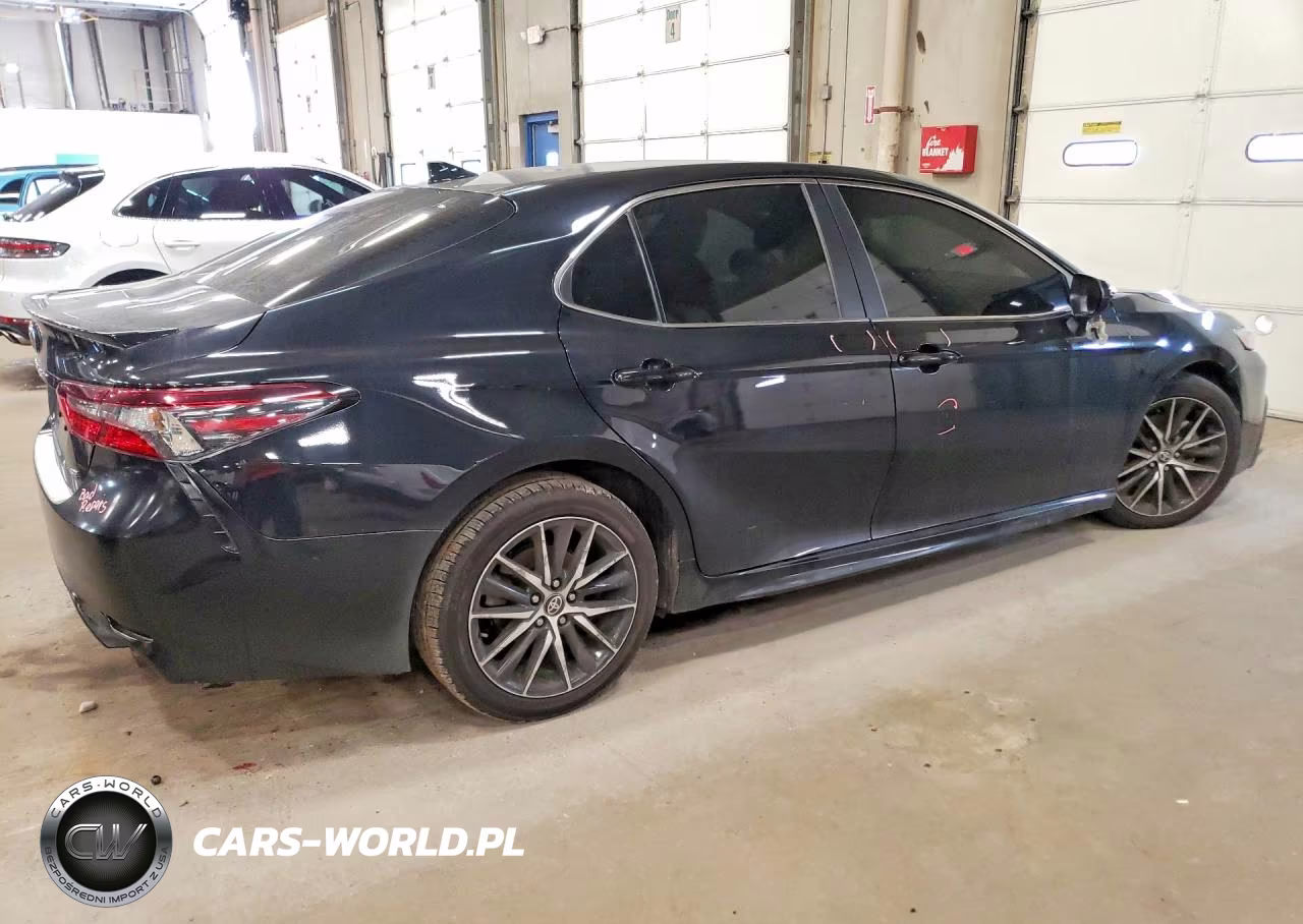 2024 Toyota Camry Se VIN:4T1T11AK7RU260946 - 3
