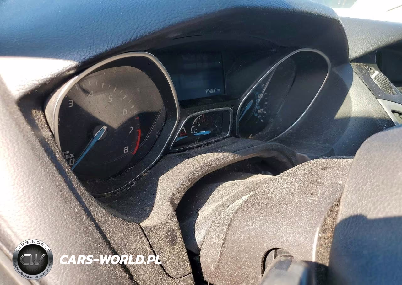 2014 Ford Focus Se VIN:1FADP3F21EL425133 - 9