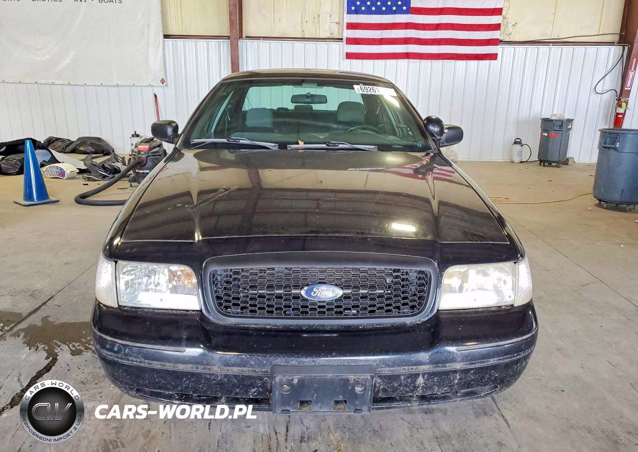 2007 Ford Crown Victoria Police Interceptor VIN:2FAHP71W17X160111 - 5