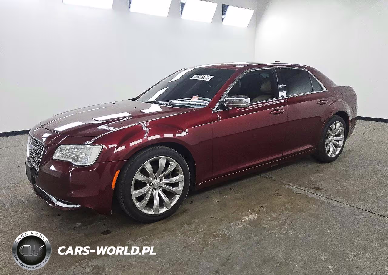2018 Chrysler 300 Touring