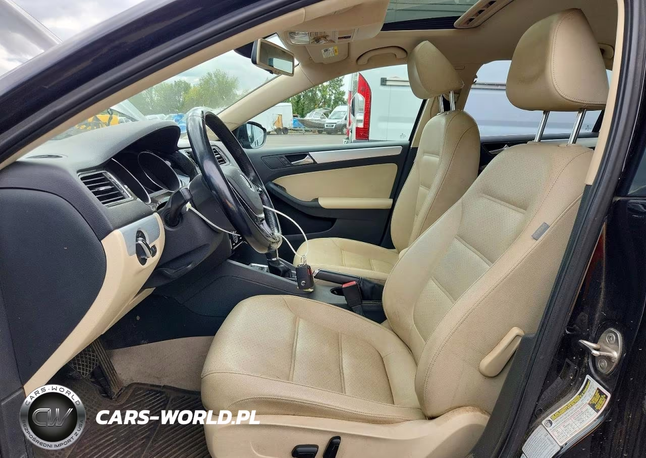 2016 Volkswagen Jetta Hybrid VIN:3VW637AJ2GM418680 - 7