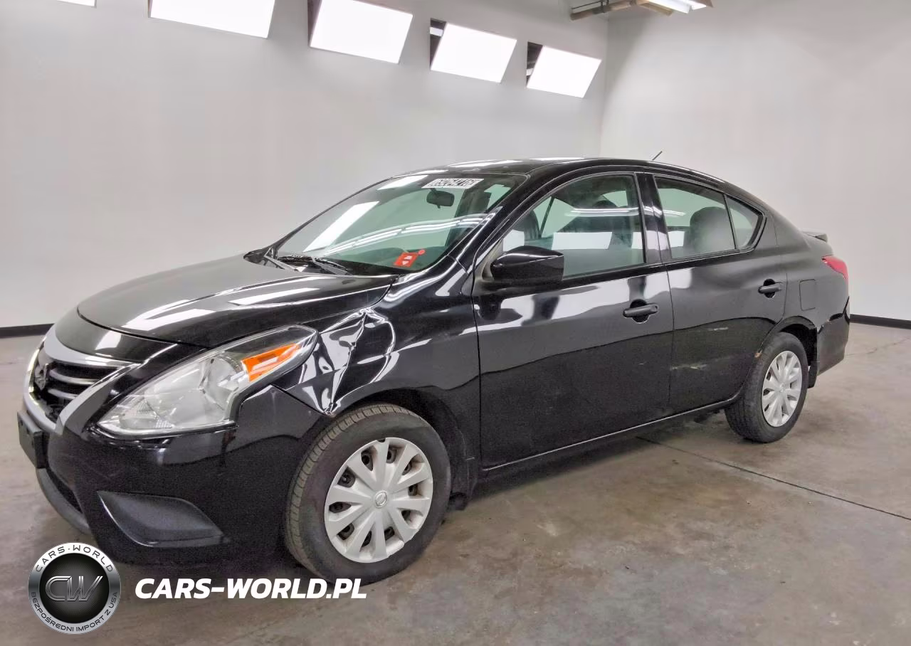 2017 Nissan Versa 1.6 S Plus