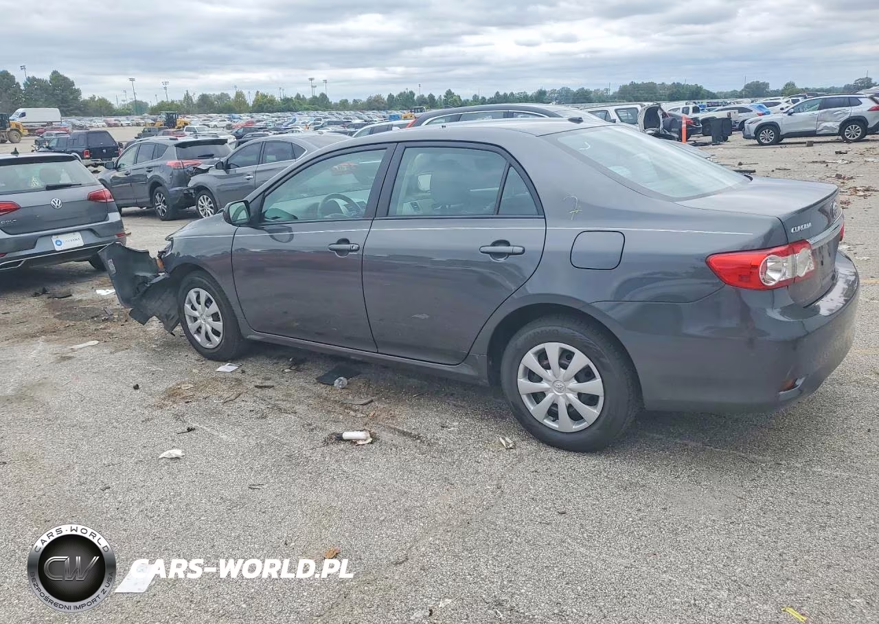 2011 Toyota Corolla Le VIN:2T1BU4EE5BC727586 - 2