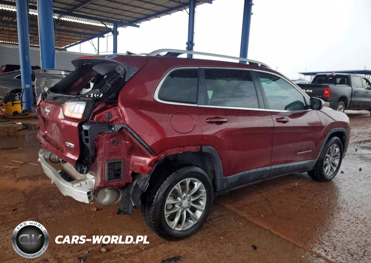 2019 Jeep Cherokee Latitude Plus VIN:1C4PJLLB7KD348089 - 3