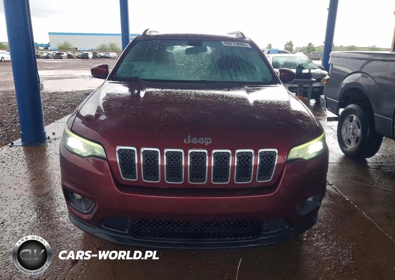 2019 Jeep Cherokee Latitude Plus VIN:1C4PJLLB7KD348089 - 5