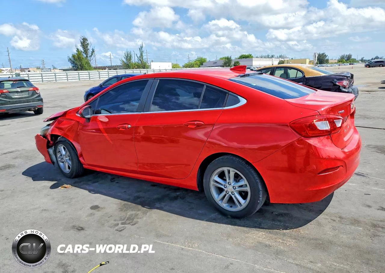 2017 Chevrolet Cruze Lt VIN:1G1BE5SM7H7230895 - 2