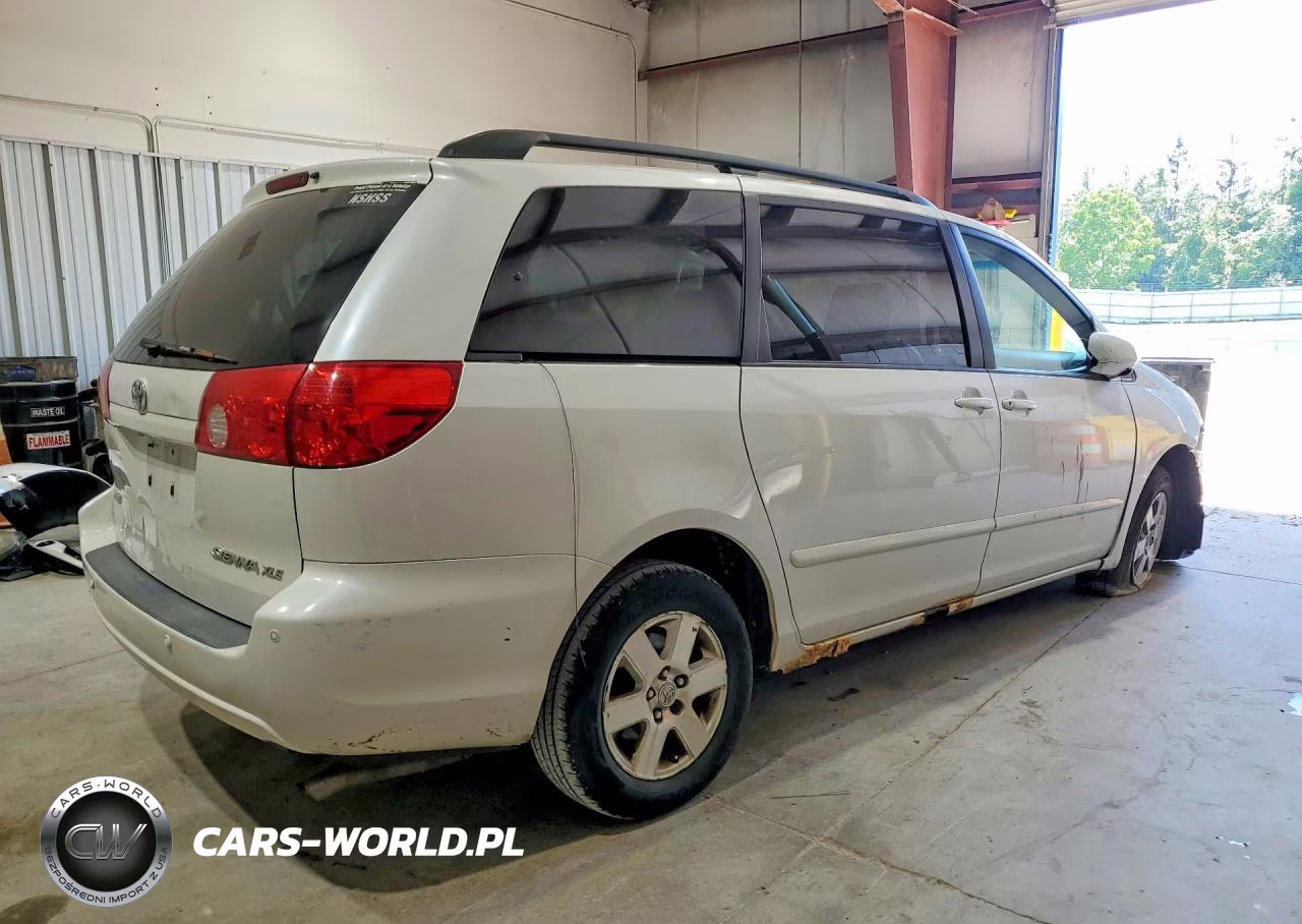 2008 Toyt Siena VIN:5TDZK22C28S182796 - 3