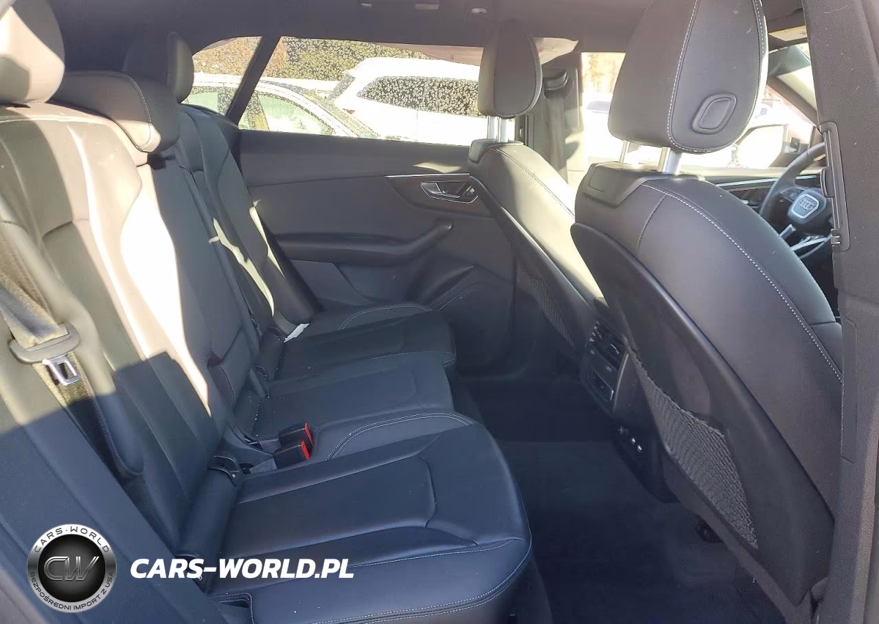 2020 Audi Q8 Premium VIN:WA1AVAF18LD023996 - 11