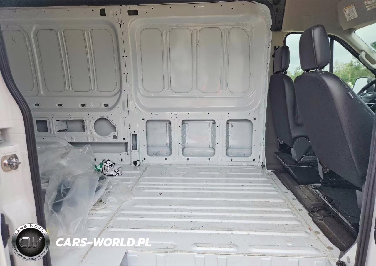 2026 Ford Transit T-250 VIN:1FTBR1C8XTKB03361 - 11