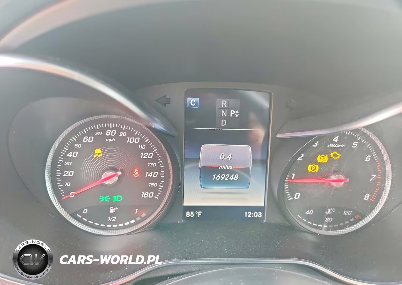 2017 Mercedes-Benz C 300 VIN:55SWF4JB9HU215274 - 9