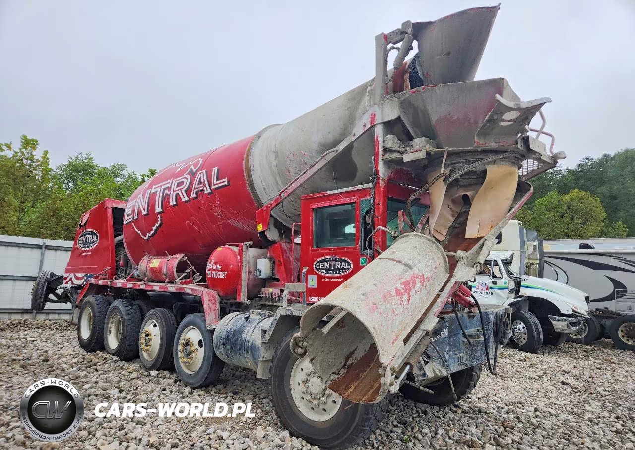2018 Phoenix Indiana Mixer Ready Mix Truck VIN:1Z9M8GK40LV161552 - 4