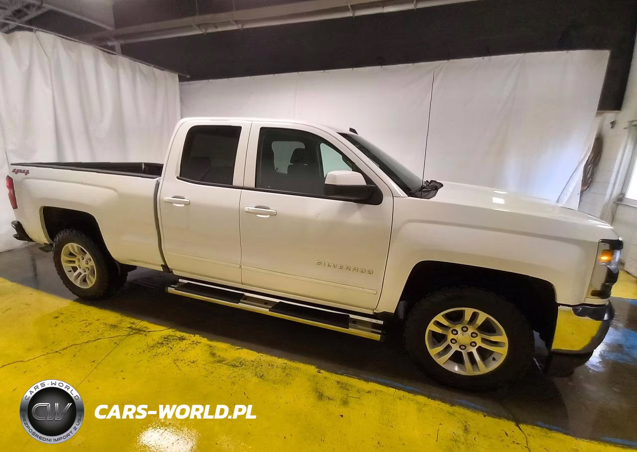 2017 Chevrolet Silverado K1500 Lt VIN:1GCVKREC5HZ255144 - 4