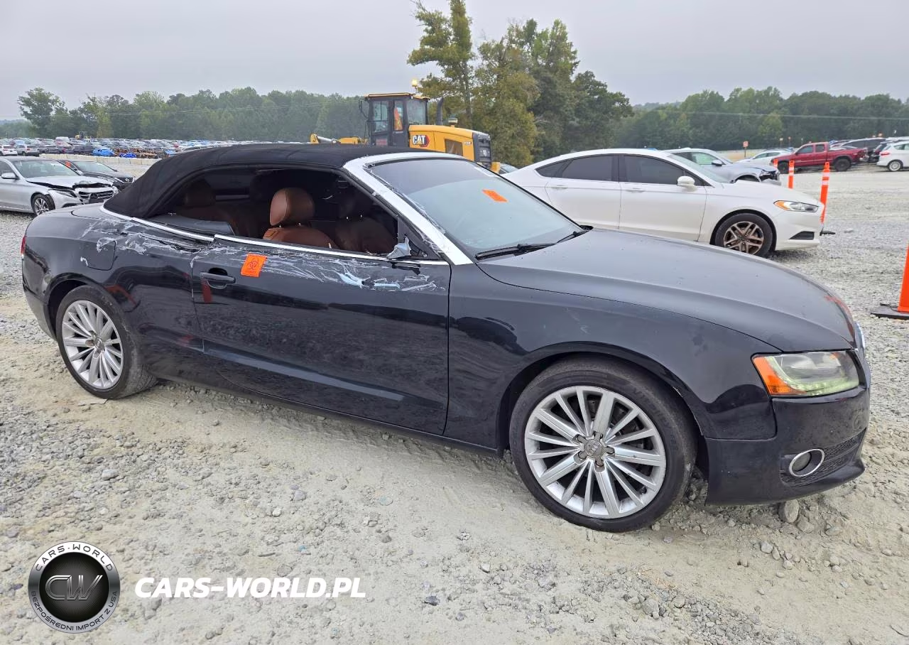 2010 Audi A5 Premium Plus VIN:WAUJFAFH0AN012723 - 4