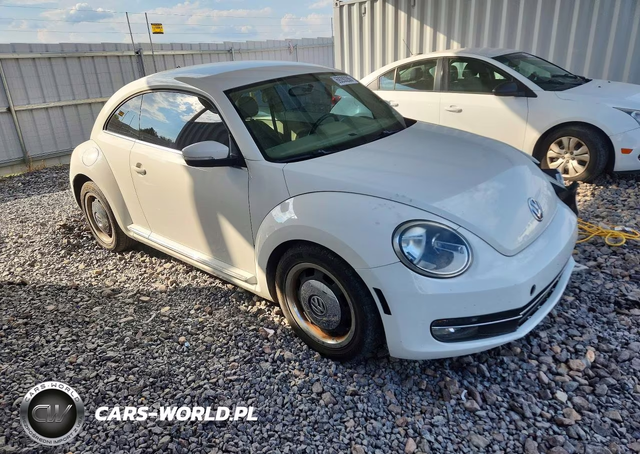 2013 Volkswagen Beetle VIN:3VWJL7AT2DM683509 - 4