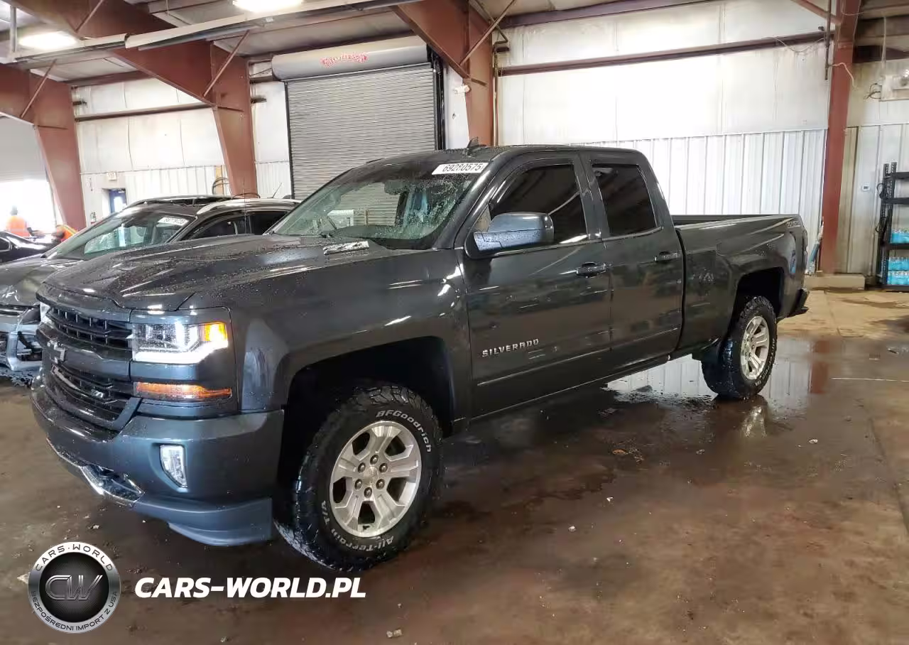 2018 Chevrolet Silverado K1500 Lt VIN:1GCVKREC5JZ112975 - 1