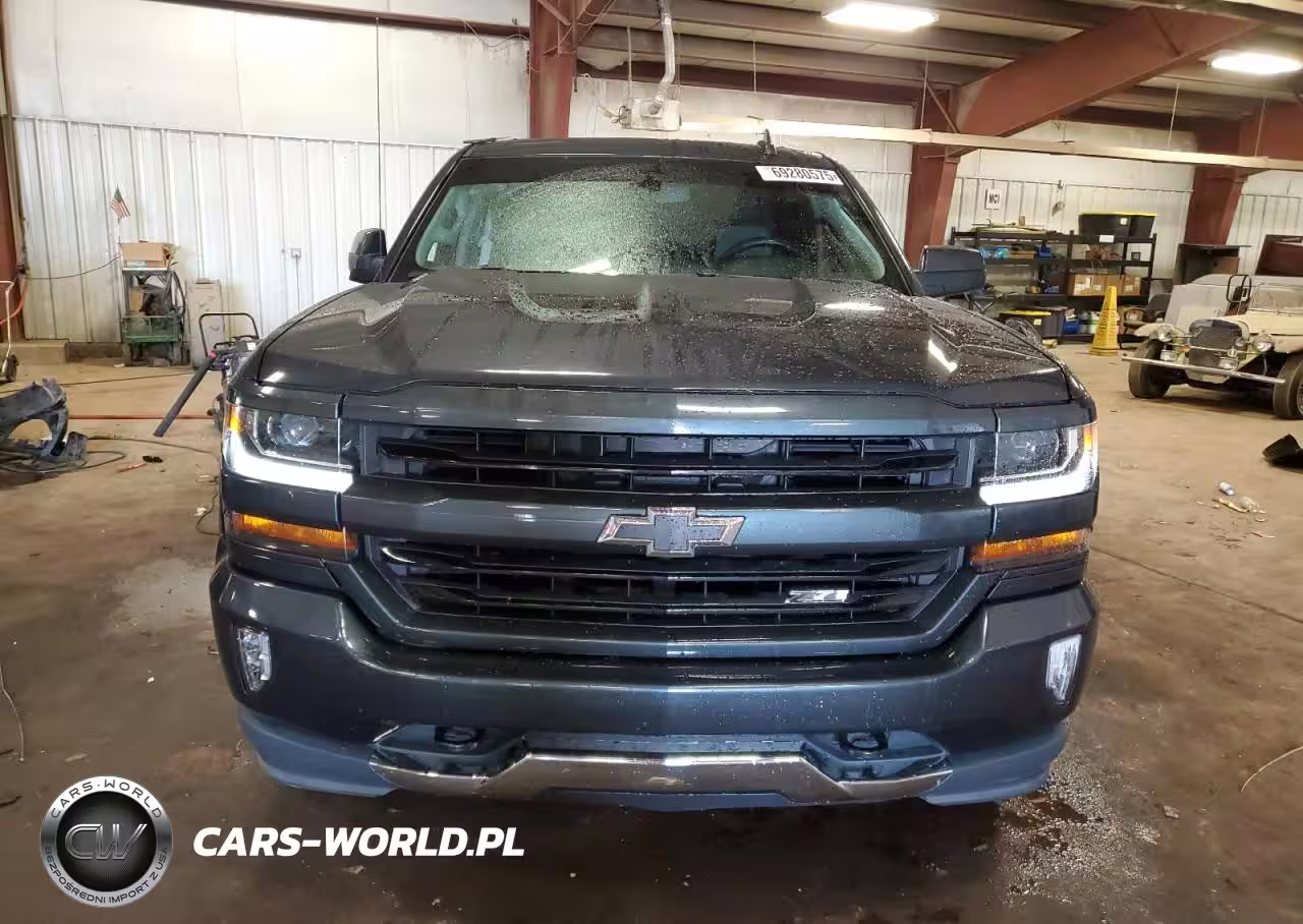 2018 Chevrolet Silverado K1500 Lt VIN:1GCVKREC5JZ112975 - 5