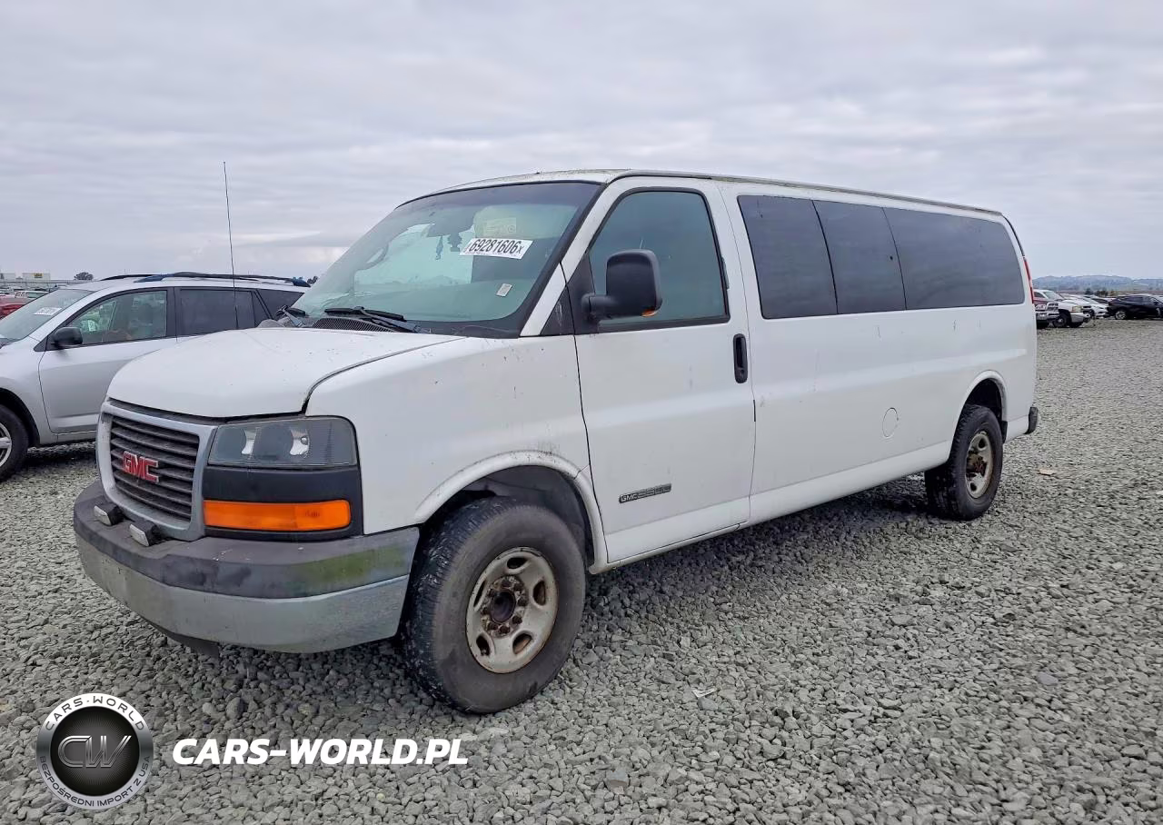 2004 GMC Savana 2500