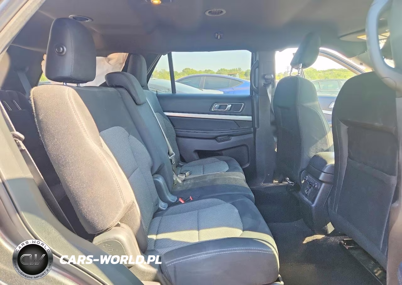 2019 Ford Explorer Xlt VIN:1FM5K8D89KGA84811 - 11