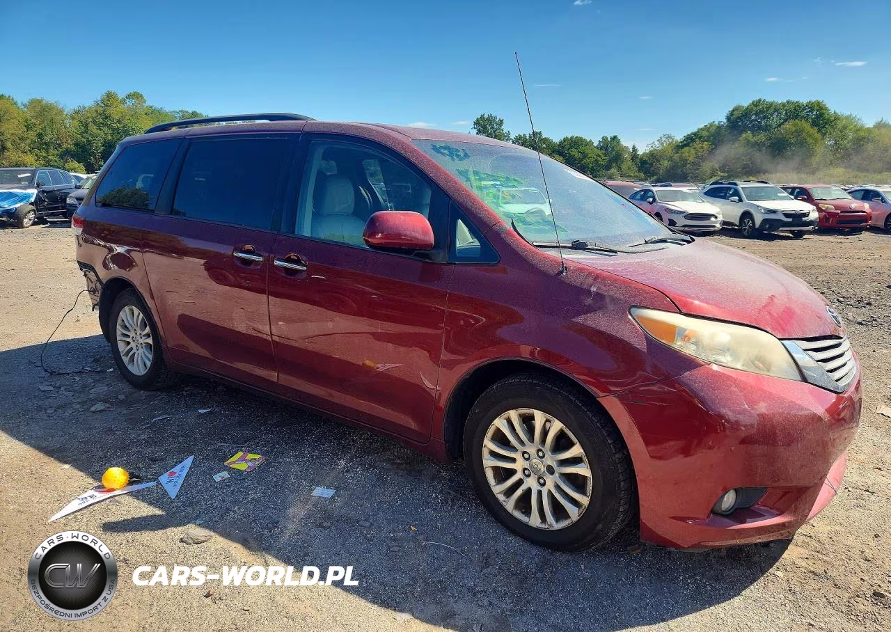 2012 Toyota Sienna Xle 8-Passenger VIN:5TDYK3DC9CS254729 - 4