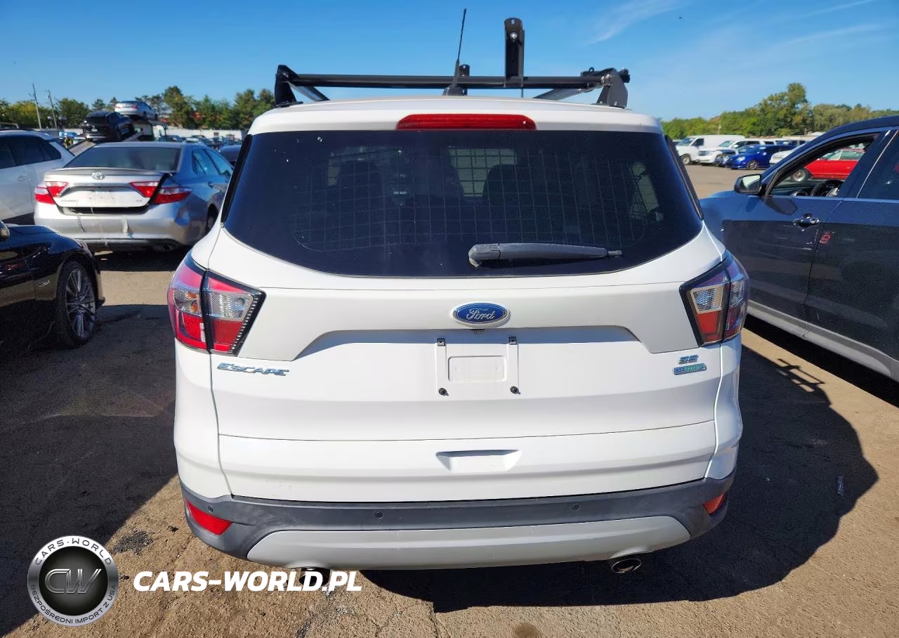2017 Ford Escape Se VIN:1FMCU0GD5HUE77372 - 6