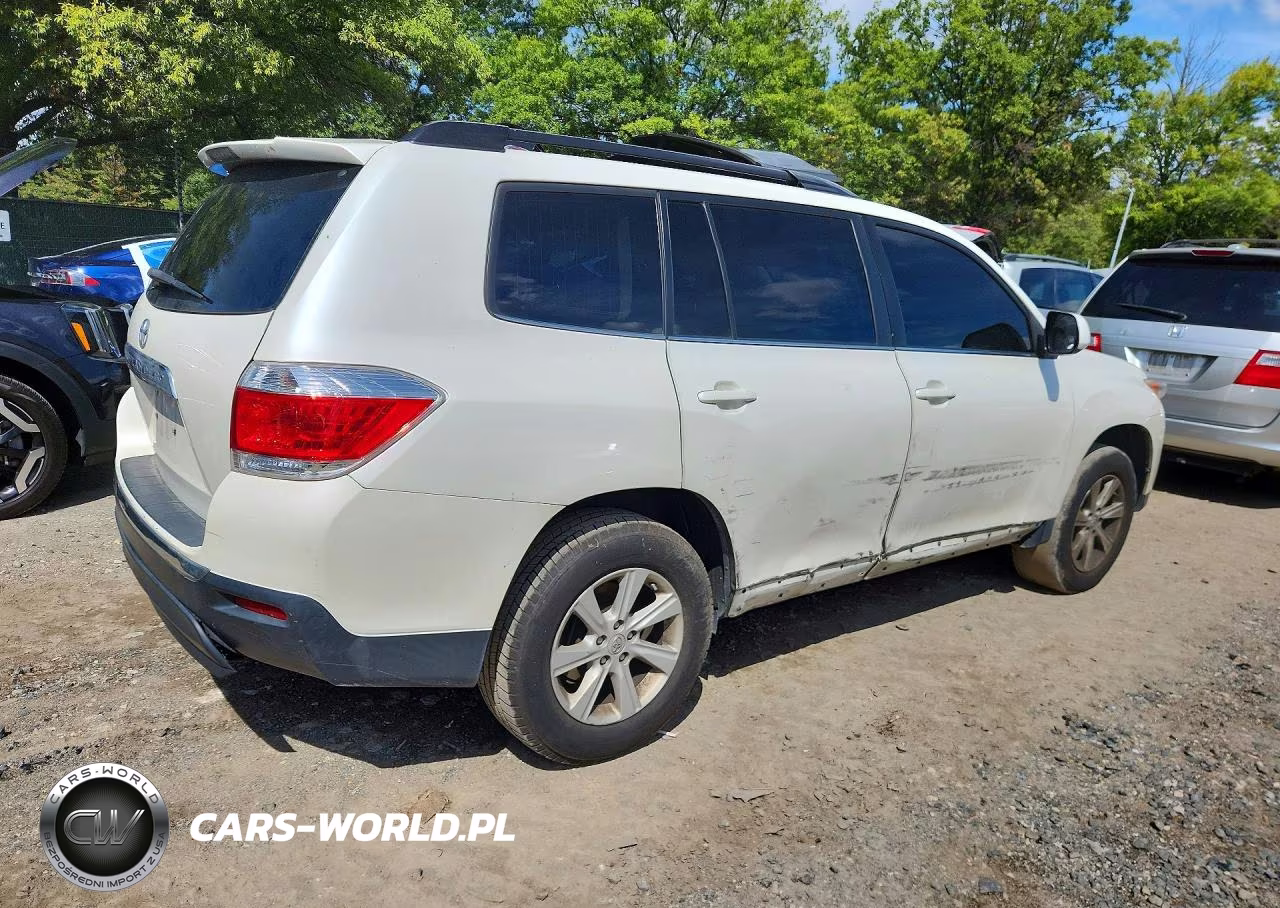 2013 Toyota Highlander Se VIN:5TDZK3EHXDS112812 - 3