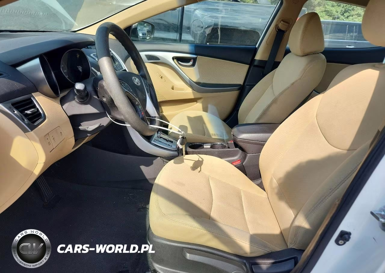 2012 Hyundai Elantra Gls VIN:5NPDH4AE2CH083885 - 7
