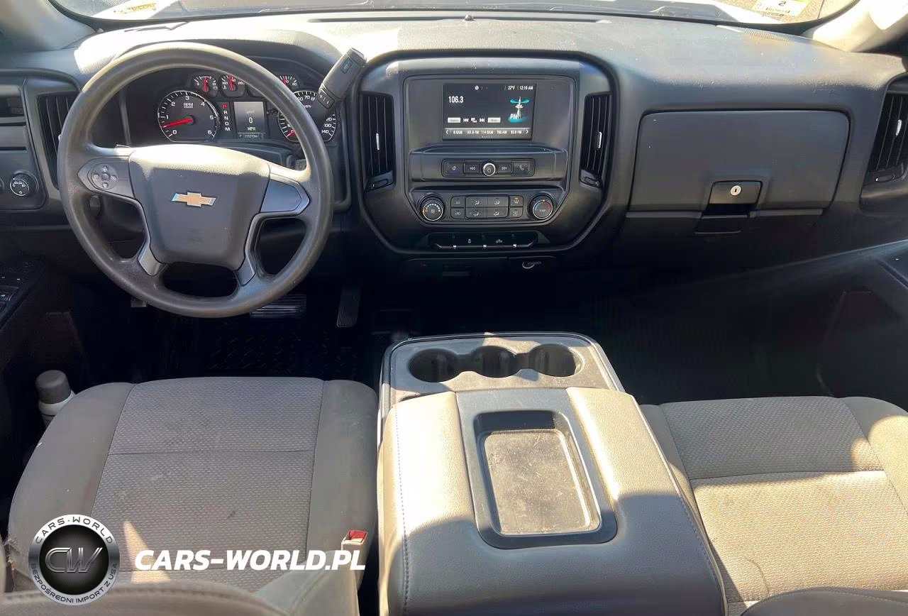 2016 Chevrolet Silverado K1500 Custom VIN:1GCVKPEC8GZ319762 - 9