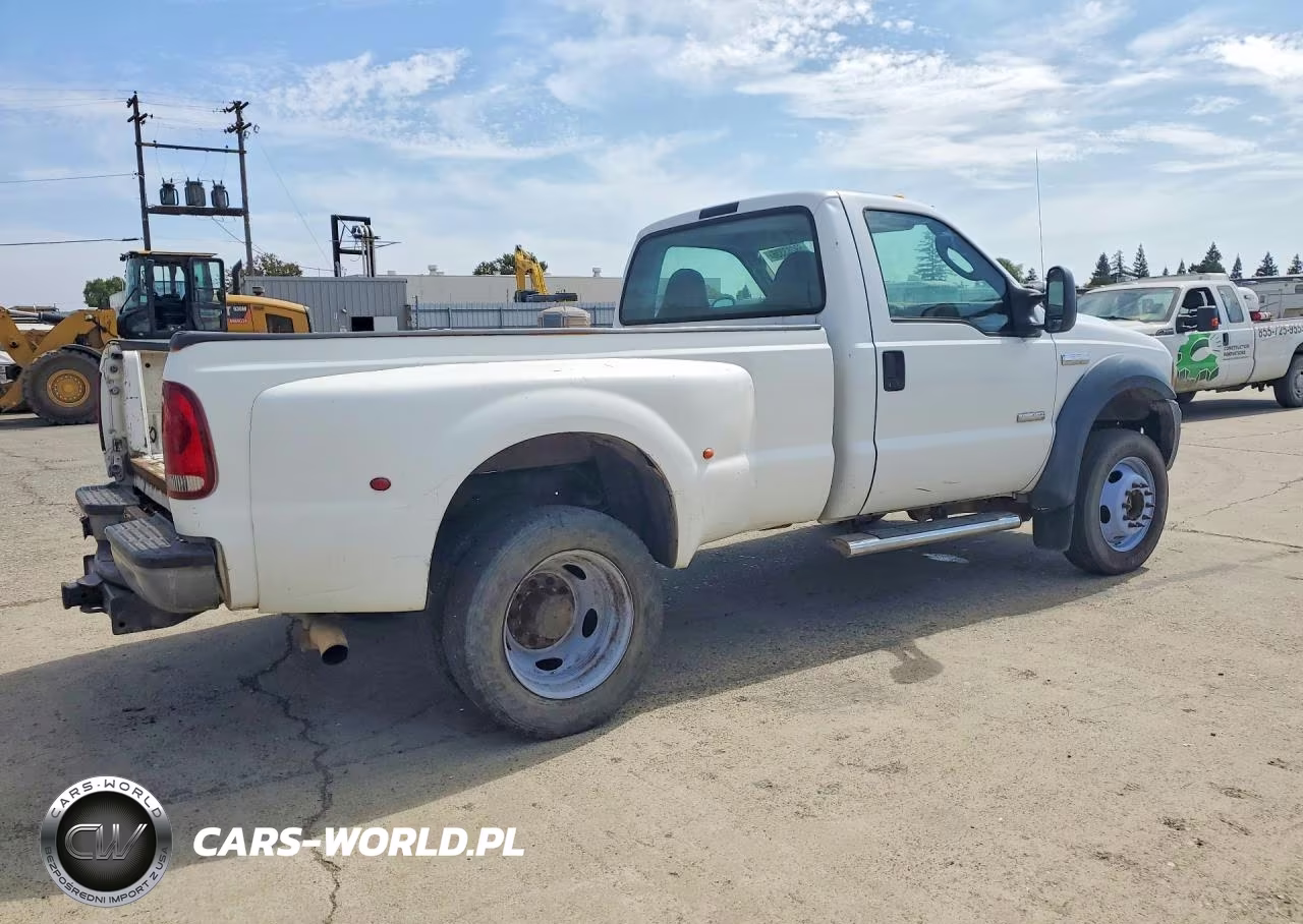 2006 Ford F550 Super Duty VIN:1FDAF57P06EC86023 - 3