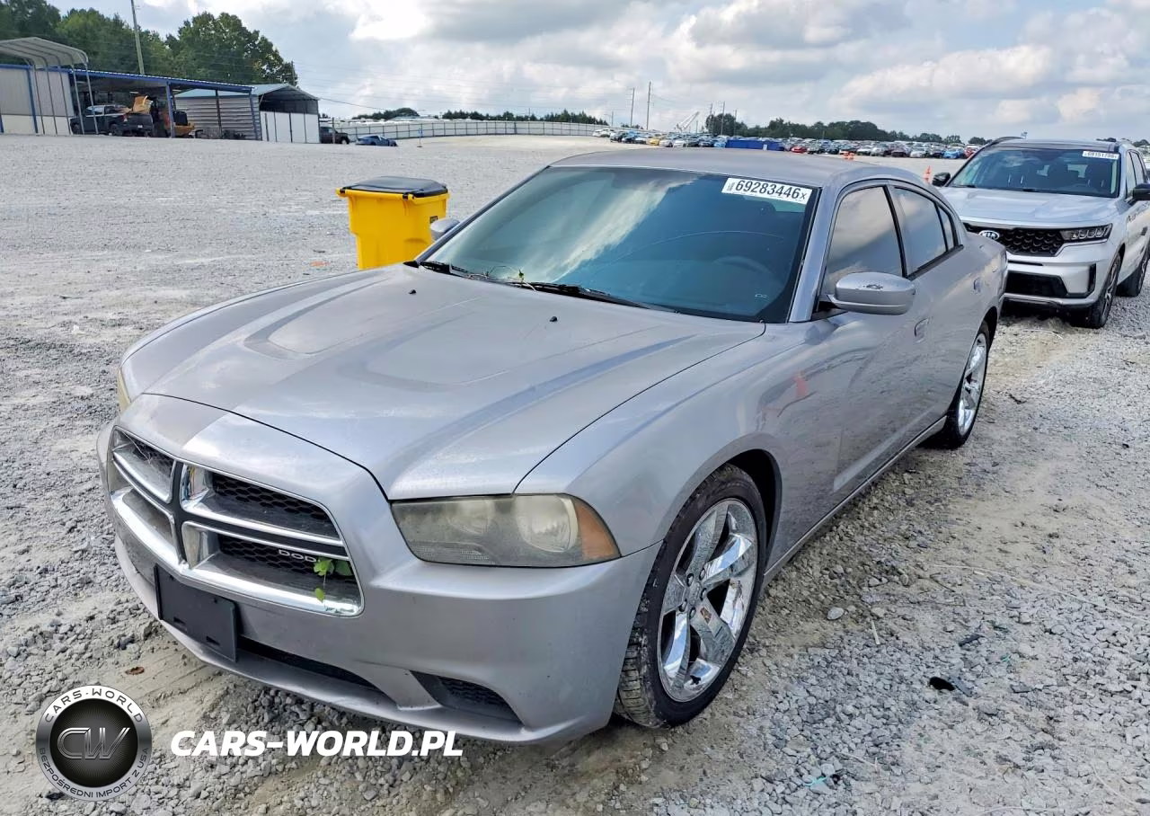 2013 Dodge Charger Se VIN:2C3CDXBGXDH582747 - 1