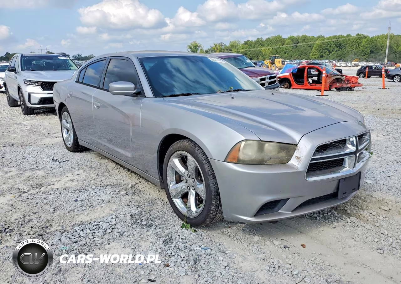 2013 Dodge Charger Se VIN:2C3CDXBGXDH582747 - 4